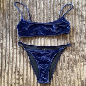 Triangl velvet bikini